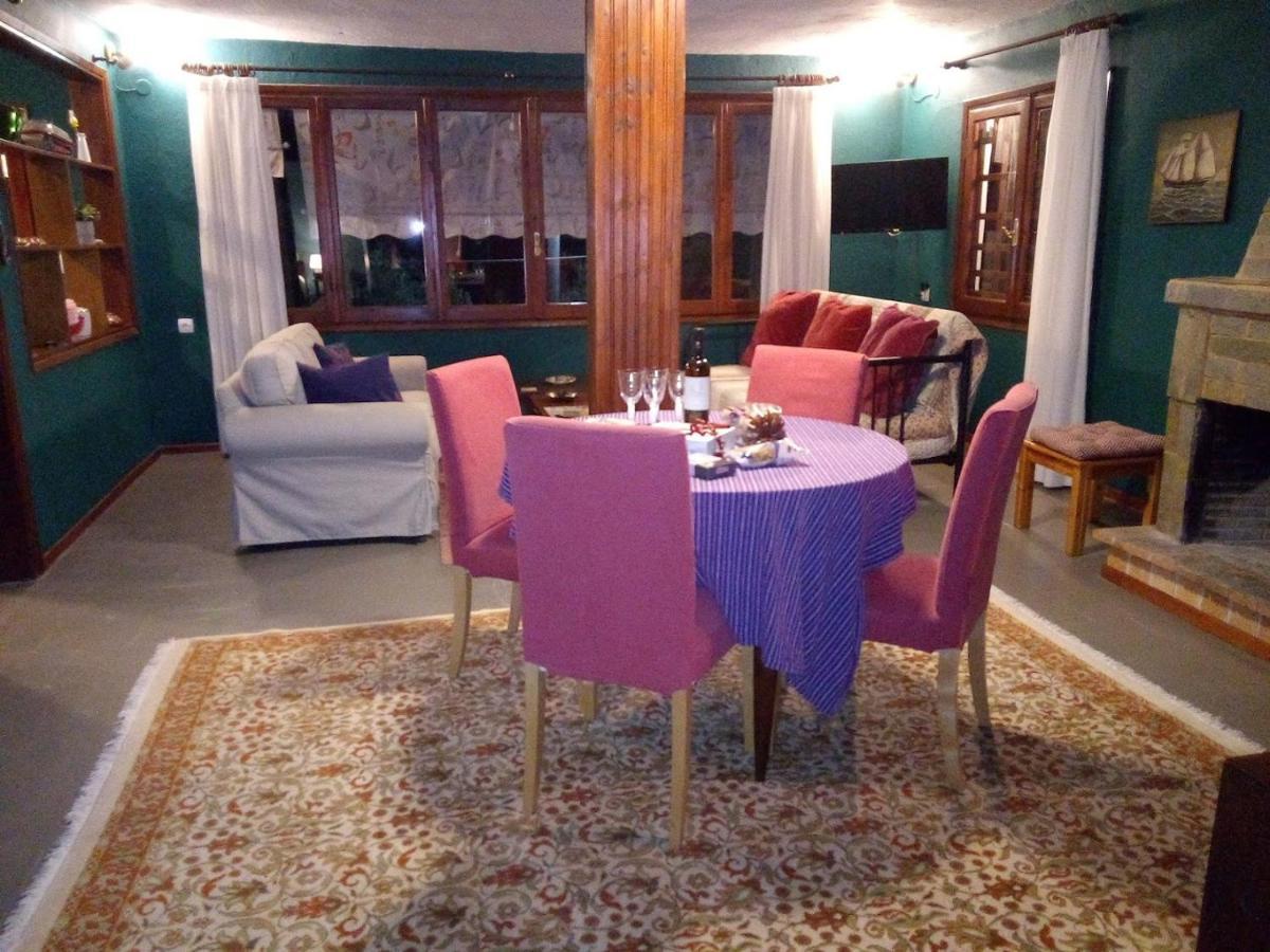 Gerakina Beach Cottage ซากูเดีย ภายนอก รูปภาพ