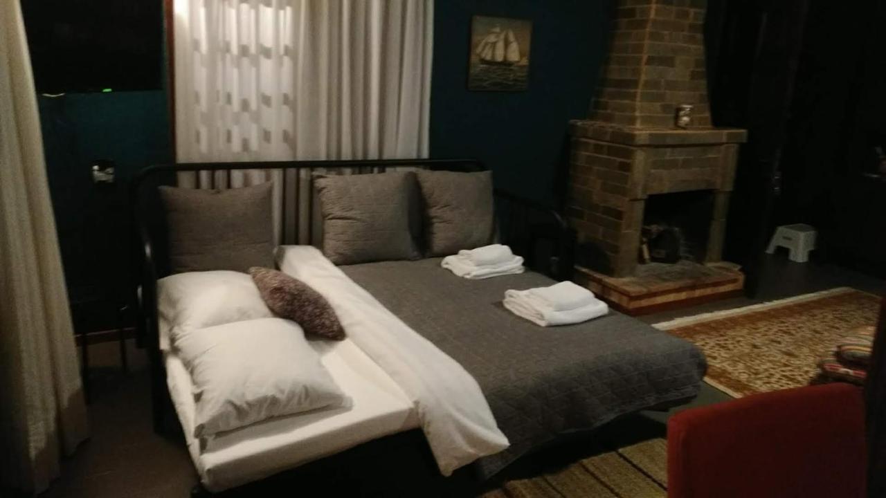 Gerakina Beach Cottage ซากูเดีย ภายนอก รูปภาพ